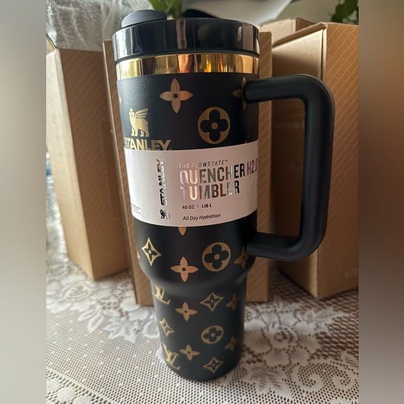 Other - Stanley 40 oz black and gold